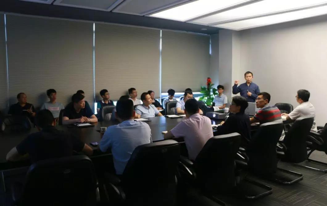 同济大学建设治理与房地产系主任王广斌教授莅临环亚集团指导、交流